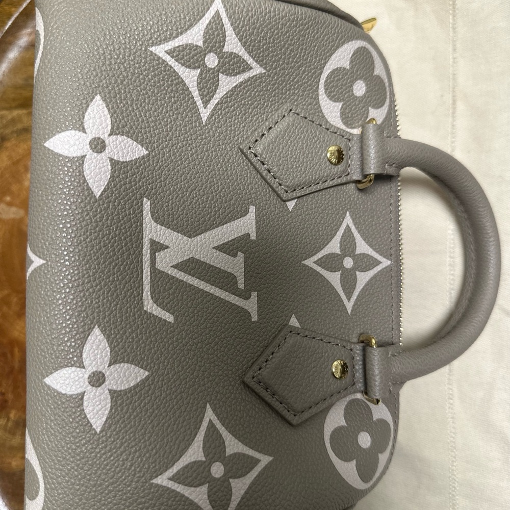 Louis Vuitton Speedy Bandouliere 20 in Empriente Leather Bi-color - Picture 4 of 16